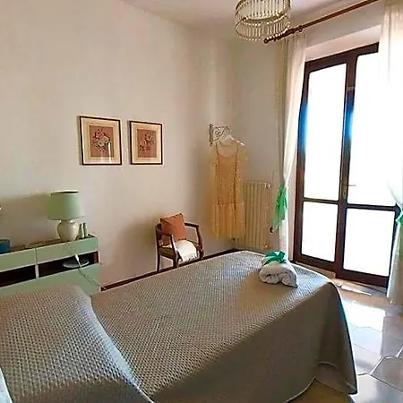 Hotel Se055 - Montemarciano, Ampio Trilocale Con Vista Mare 2*
